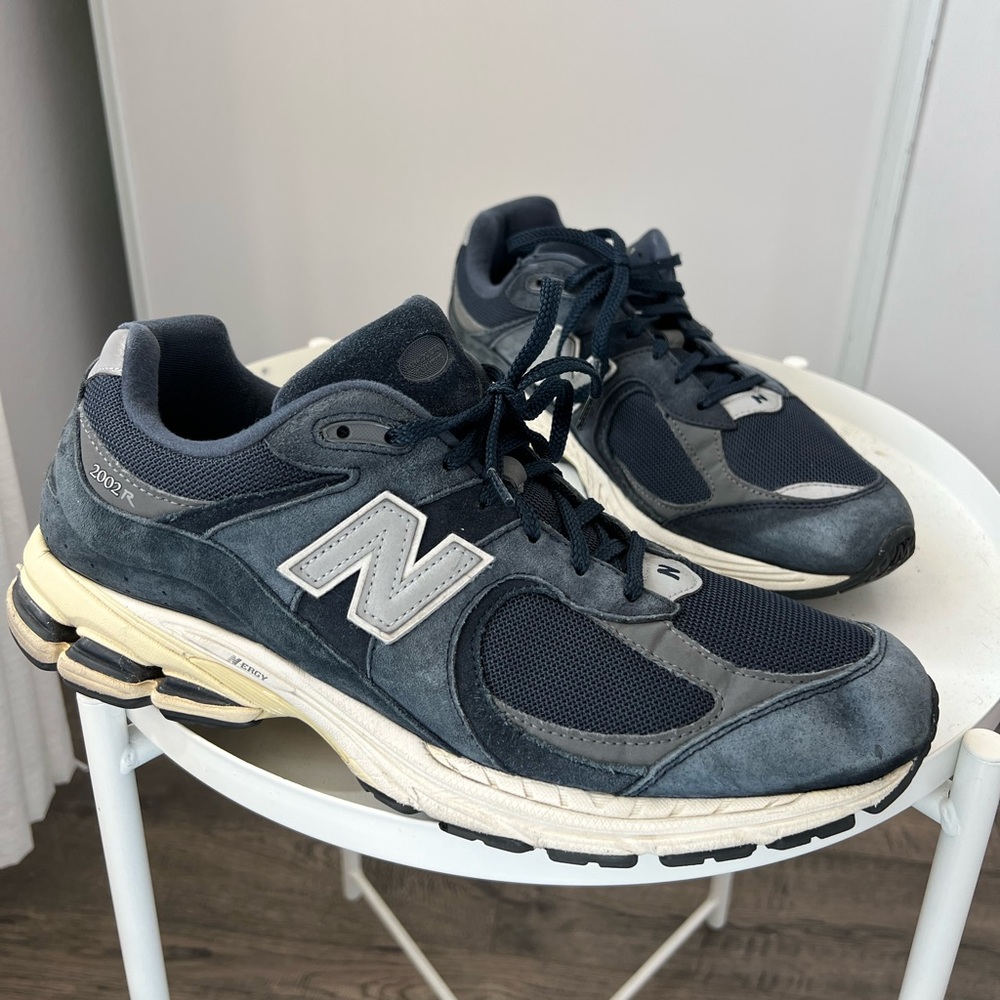 New balance 2002R navy blue, men’s size 12.